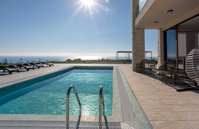 Villa Delta with Pool