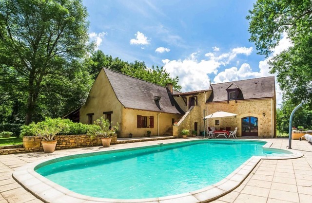 Villa Des Arbres - Five Bedroom Villa, Sleeps 10