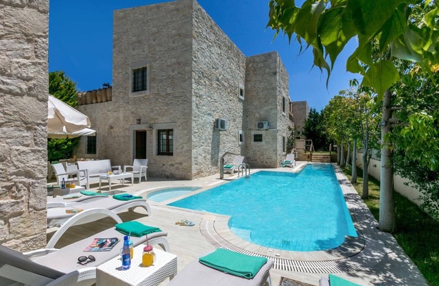 Villa Dominikos by Villa Plus