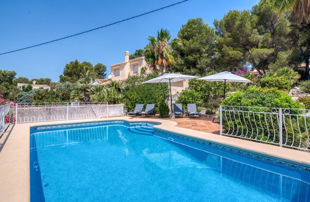 Villa 'El Dormilon' with Private Pool, Private Terrace and Wi-Fi