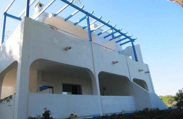 Villa Flora Studios & Apartments