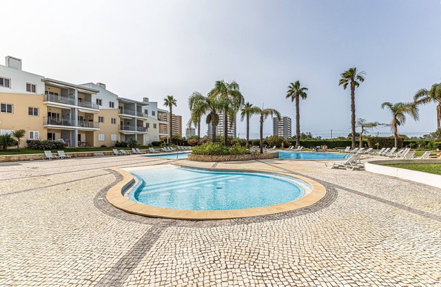 Villa Happy Alvor: Ideal for Families | Pool | Location