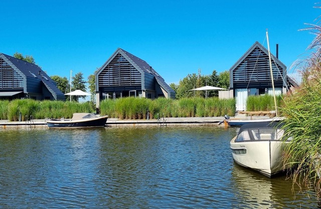 Villa in Balk with Private Jetty on Slotermeer