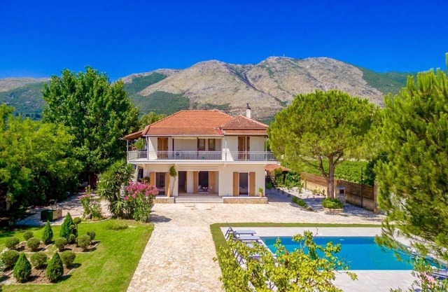 Villa in Zakynthos with Private Pool & Beaches