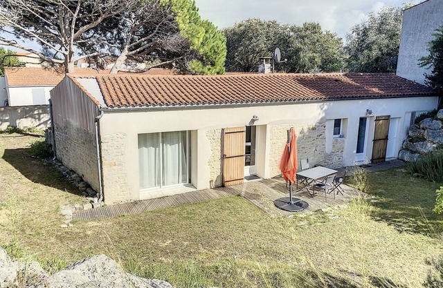 VILLA LA COTINIERE