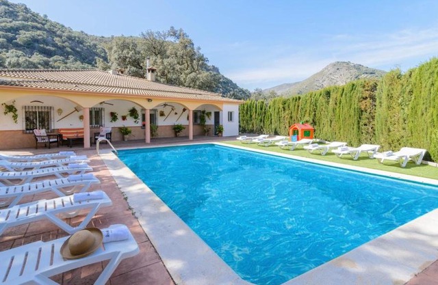 Villa la Quinta Priego de Córdoba by Ruralidays