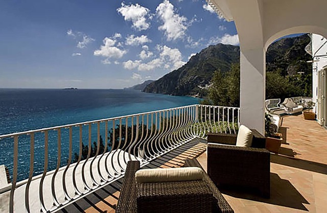 Villa Le Sirene 1 with Private Pool, Sea View