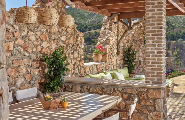 Villa Meralia with private pool
