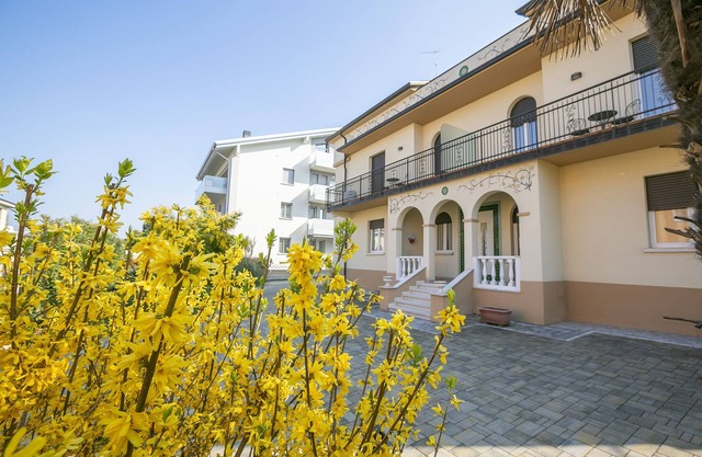 Villa Mimosa Appartamento 5, Desenzano Del Garda, Italy