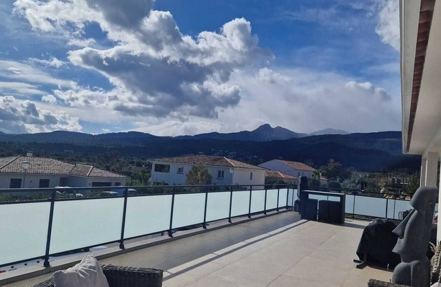 Villa Moderne 5 Min Mer - Idéale Familles, Clim, Proche Station de Ski 🏖️❄️