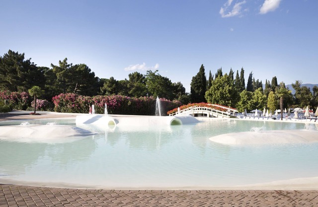 Villa Norcenni Aparthotel