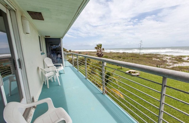 Villa On The Beach - Unit #4
