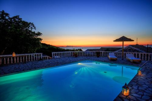 Villa Quietude - Exceptional Corfu Escape with Private Sunset Pool