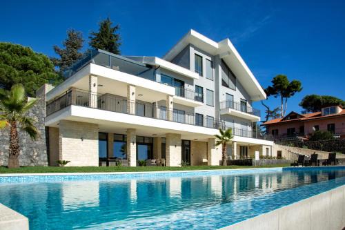Villa Rita Pool & Spa