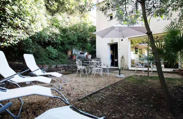 Villa Sainte-Claire house with studio