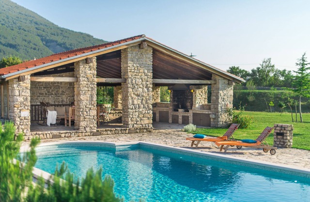 Villa Sisol