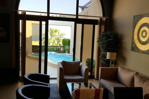 Villa with 2 Bedrooms Sea View and Garden with private Pool