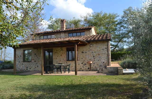 Villa with Private Pool in the Chianti just a few kilometers from the town of San Gimignano