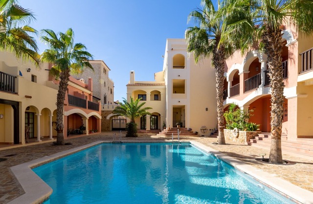 VILLARICOS -Fantastic house in Villaricos (Almeria), with shared pool and only 260 metres
