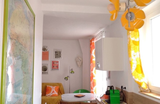 Vintage, 10 min from Disneyland -30 min from Paris- 50m from train station - 30min from CDG airport