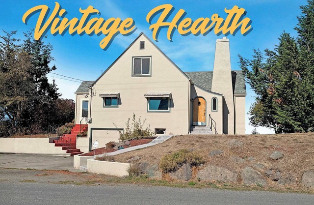 Vintage Hearth Tudor Treasure in Sequim
