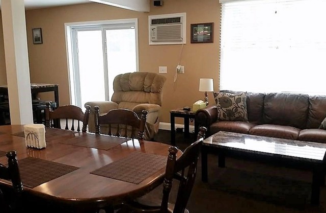 Visiting Cooperstown NY or Oneonta NY areas stay at Abel's Acre's Hideaway House