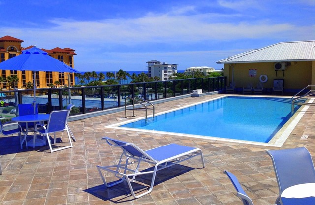 Vistalmar Beach Resort