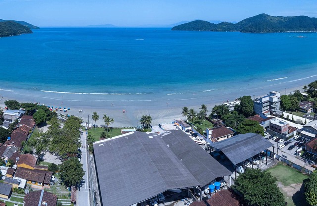 Wake up to the sound of waves at Enseada Beach