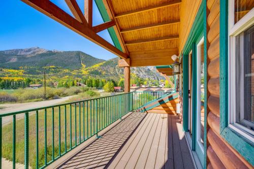Walk to Dillon Reservoir Scenic Frisco Cabin