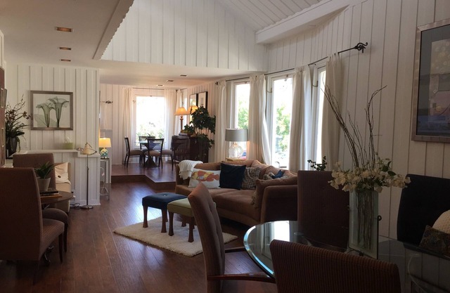 Walk to Everything - 2 bedroom, 2 bath + garage