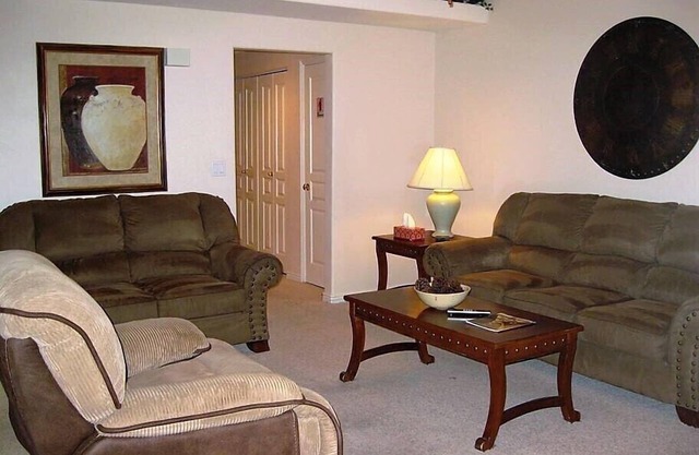 Wandering Wolf Hideaway by Mesquite Vacation Rentals at Wolf Creek Golf Course! Parking Level and $510 in free daily activities