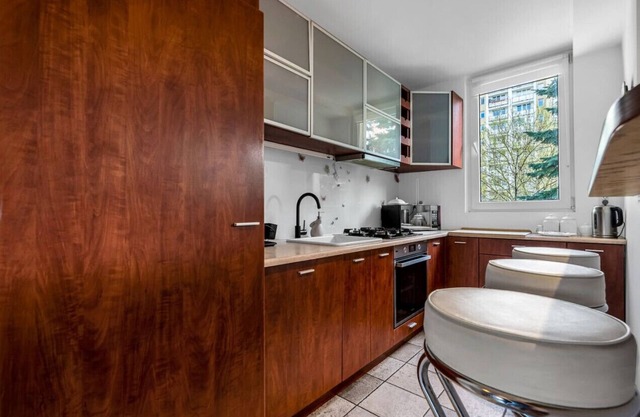 Warsaw Targówek Suite - 54m2, Balcony, Bus nearby - by Rentujemy