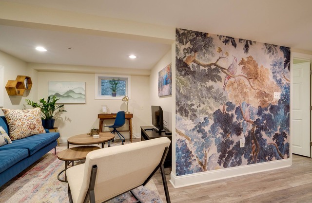 Washington DC Apartment at Rock Creek Park!