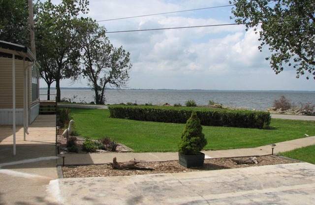 Water Front, Quiet Location, Lake Erie Islands, Marina, Cedar Point