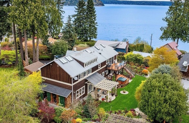 Water/Mt Views, Hot Tub, Firepit