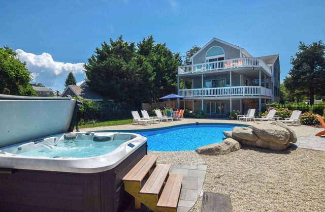 Water Views Private Pool, Hot Tub, Access to Cove!
