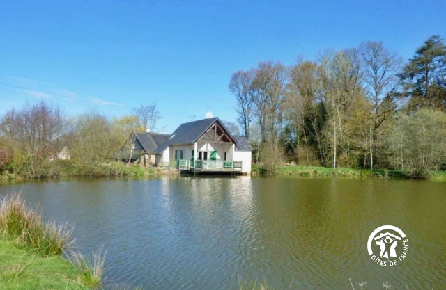 Waterfront Fishing Cottage with Terrace and Scenic Views