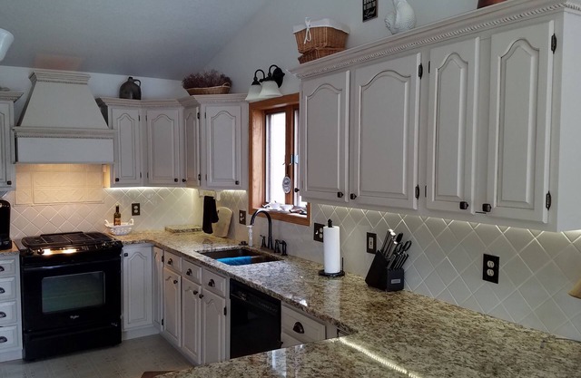 Waterfront home with breathtaking panoramic view of all sports lake