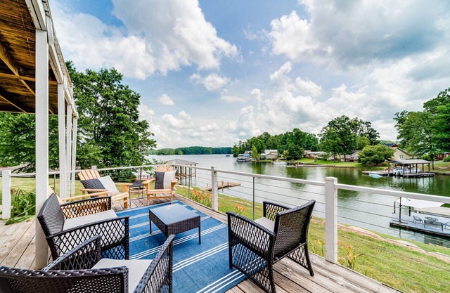 Waterfront Lake Martin Home with 2 docks