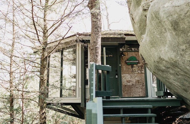 We Call This The Treehouse In The Exclusive Hound Ears Country Club Community