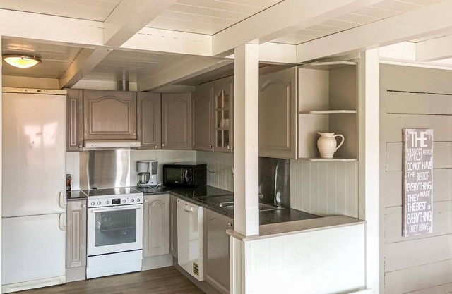 Welcome to a charming and nicely located vacation home.