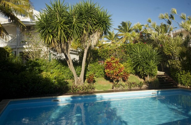 Welcome to a charming 2-room apartment with garden and pool - Ideal for 4 people