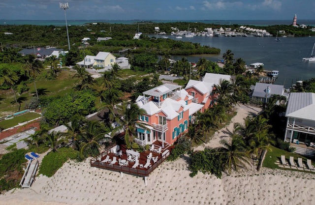 Welcome to Coral Reef House: Your Beachfront Oasis in Hope Town