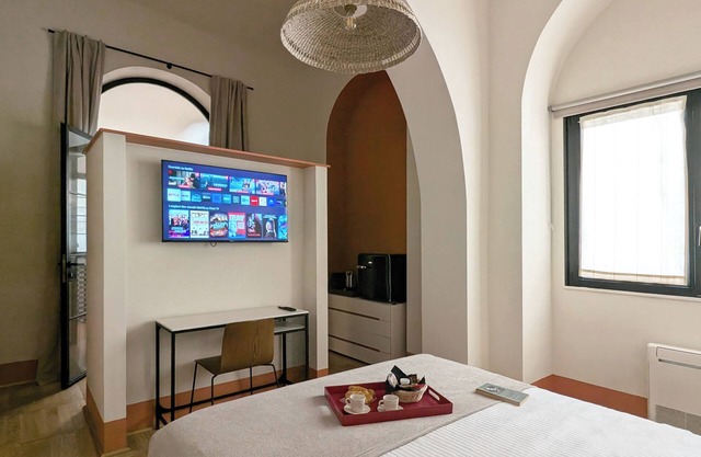 Welcome to La Corte Dei Panni B&B, located in the heart of Rome.