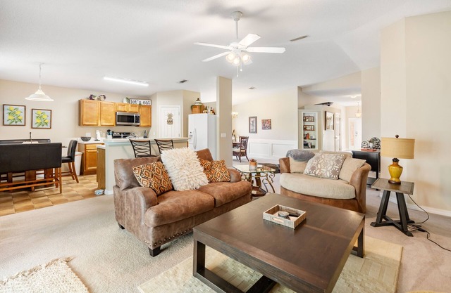 Welcome to Our Home - Pace/Pensacola - Pet friendly - Close to beaches!