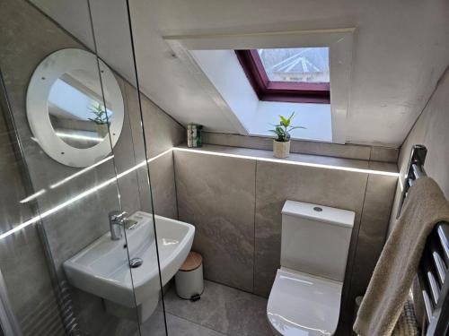 Welcome to St Helena Dunoon, a traditional villa