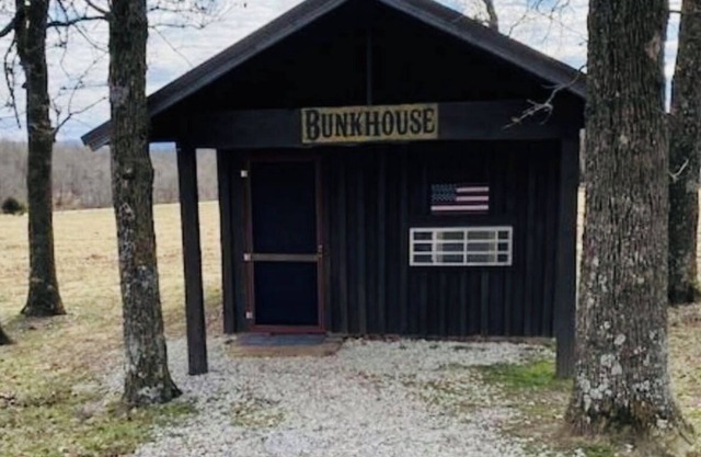 Welcome to the Bunkhouse cabin at Elkhorn Cabins