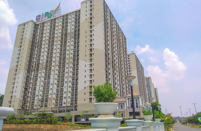 Well Design 2BR Apartment at Podomoro Golf View