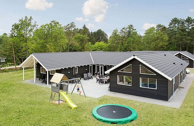 Well-equipped cottage in a beautiful location in Asserbo