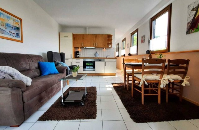 Well-kept vacation home in the middle of the vineyards, apartment 2, short vacation on request